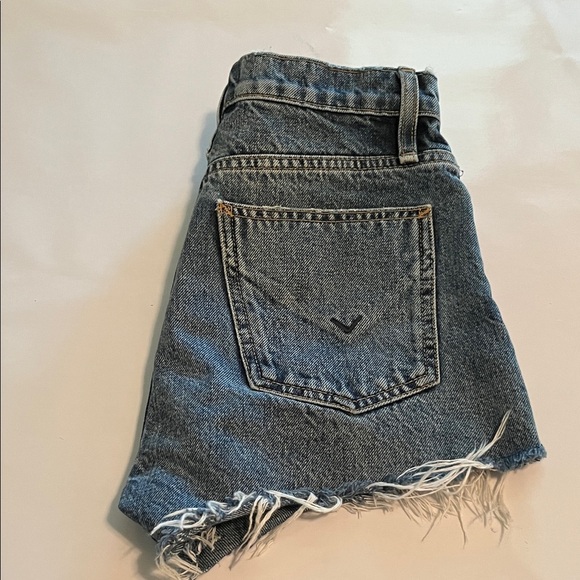 Hudson Jeans Cara Classic Short High Rise Size 24 - Picture 3 of 12
